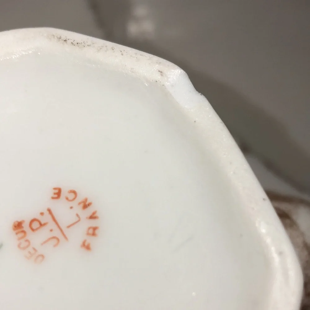 VTG Floral Porcelain Teapot ENGLAND JEAN POUYAT LIMOGE’S - Picture 7 of 11